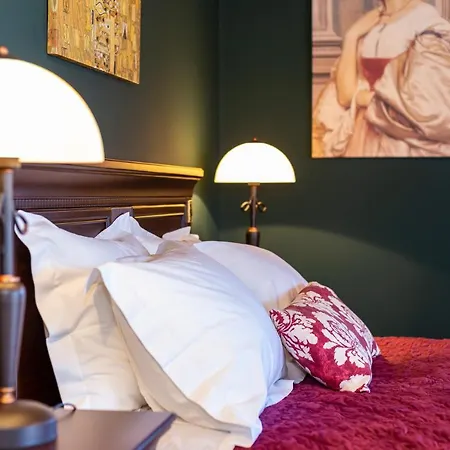 Nicolas House Holiday home *