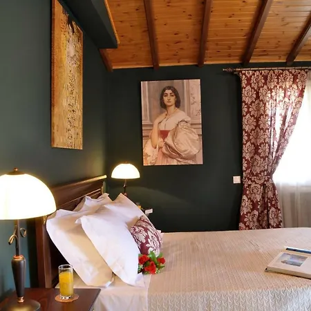 Nicolas House בית נופש *